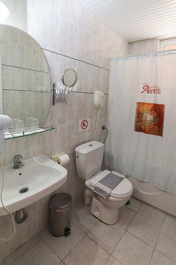 Spa Hotel Alex Loutra Edipsou  ภายนอก รูปภาพ